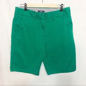 IZOD Hunter Green Bermuda Shorts Size 6